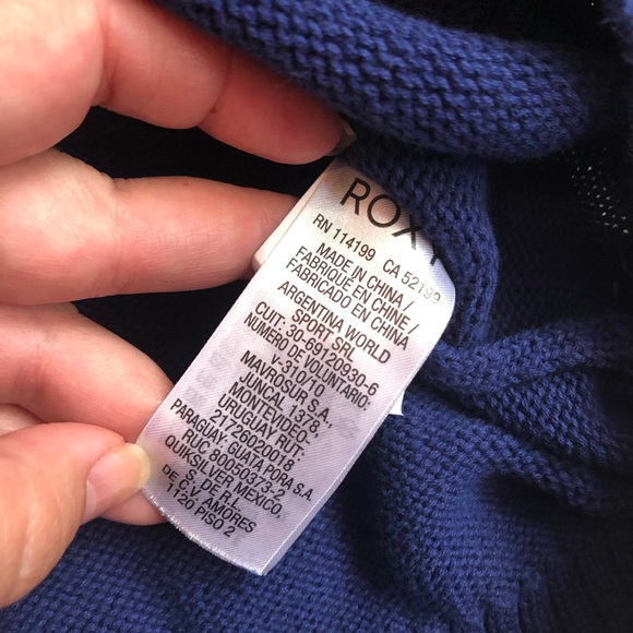 Roxy “Shades and Shakas” knit graphic sweater - Picture 6 of 12